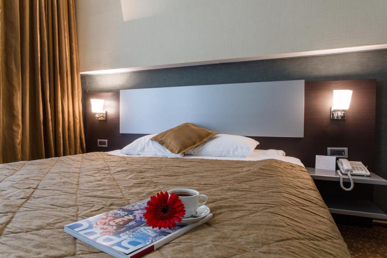 Austin Hotel バクー エクステリア 写真